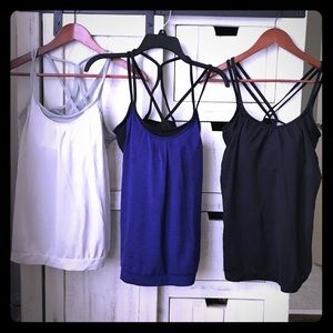 Athleta tank tops with built in bra